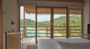 Hello Islands | Beach Club by Haadtien