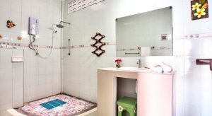 Hello Islands | Crystal Bay Beach Resort