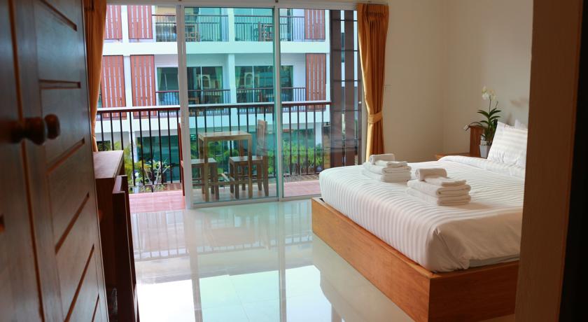 Hello Islands | Crystal Lamai Hotel