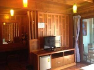 Hello Islands | JJ Residence