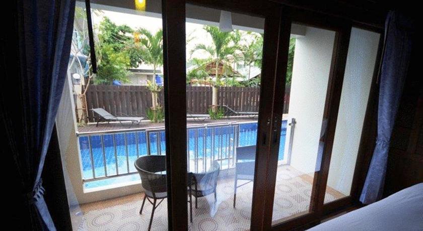 Hello Islands | JJ Residence