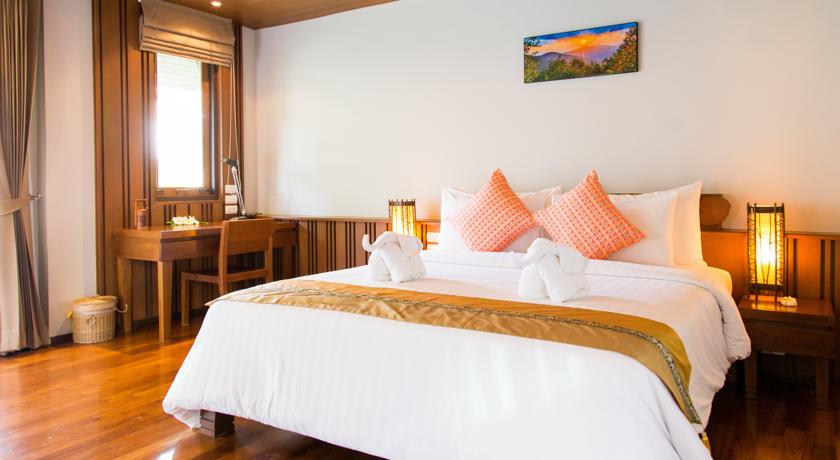 Hello Islands | Maehaad Bay Resort