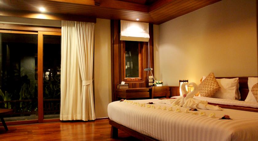 Hello Islands | Maehaad Bay Resort