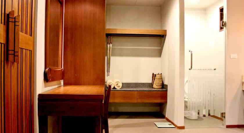 Hello Islands | Maehaad Bay Resort