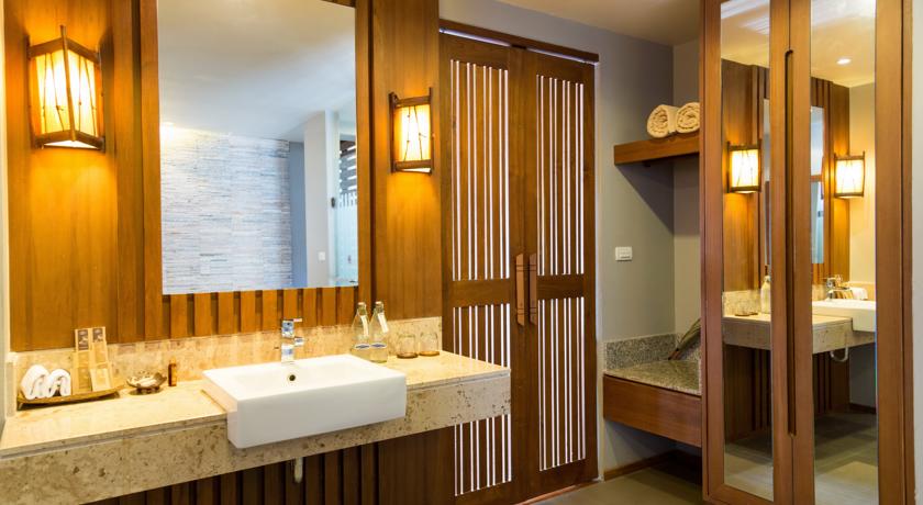 Hello Islands | Maehaad Bay Resort