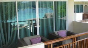 Hello Islands | Mama Beach Residence