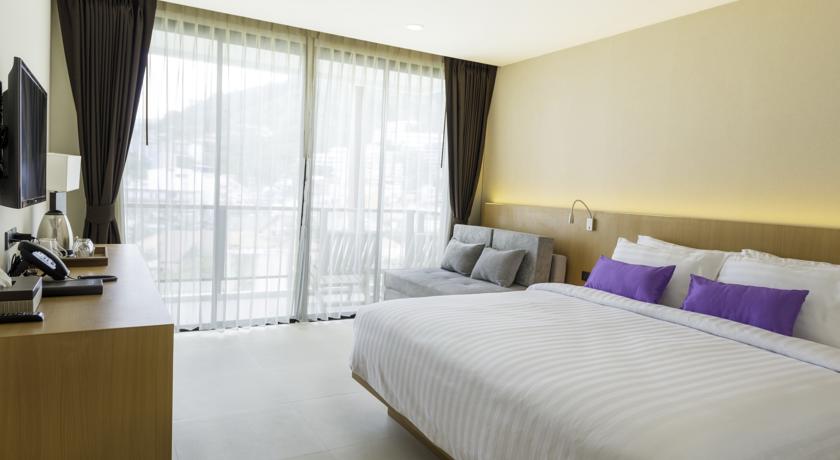 Hello Islands | The Lunar Patong Hotel