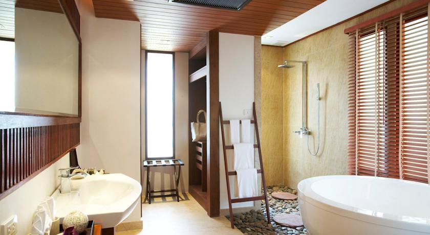 Hello Islands | The Sarann Hotel