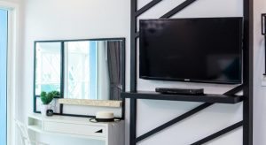 Hello Islands | The Crib Hotel