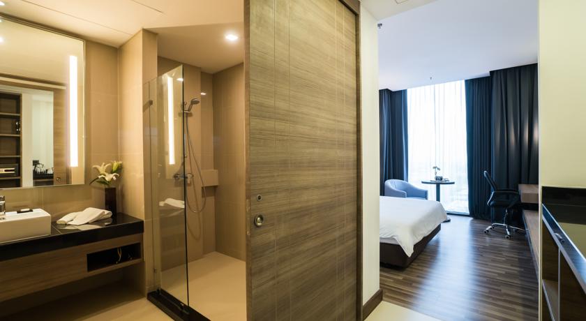 Hello Islands | Best Western PLUS Wanda Grand Hotel