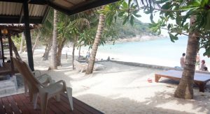 Hello Islands | Bottle Beach 1 Resort