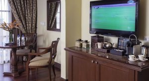 Hello Islands | Casa Del Mar Hotel