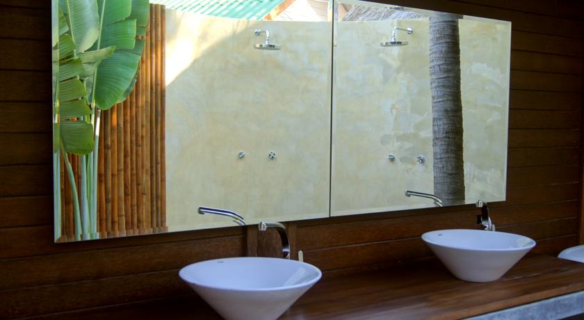 Hello Islands | Mali Resort