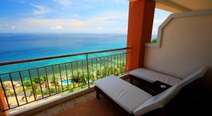 Hello Islands | Pinnacle Koh Tao Resort