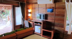 Hello Islands | Ten Moons