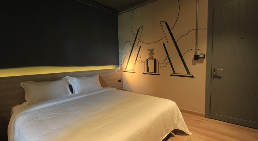 Hello Islands | THA City Loft Hotel