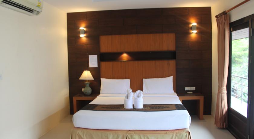 Hello Islands | Tommy Resort