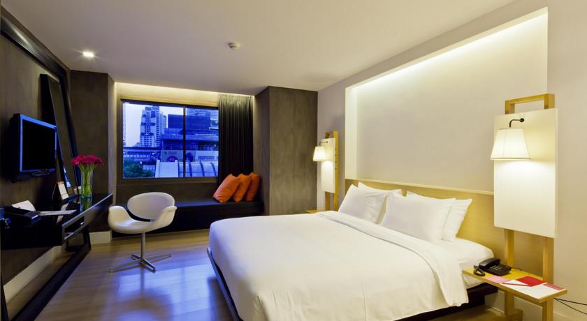 Hello Islands | Trinity Silom Hotel